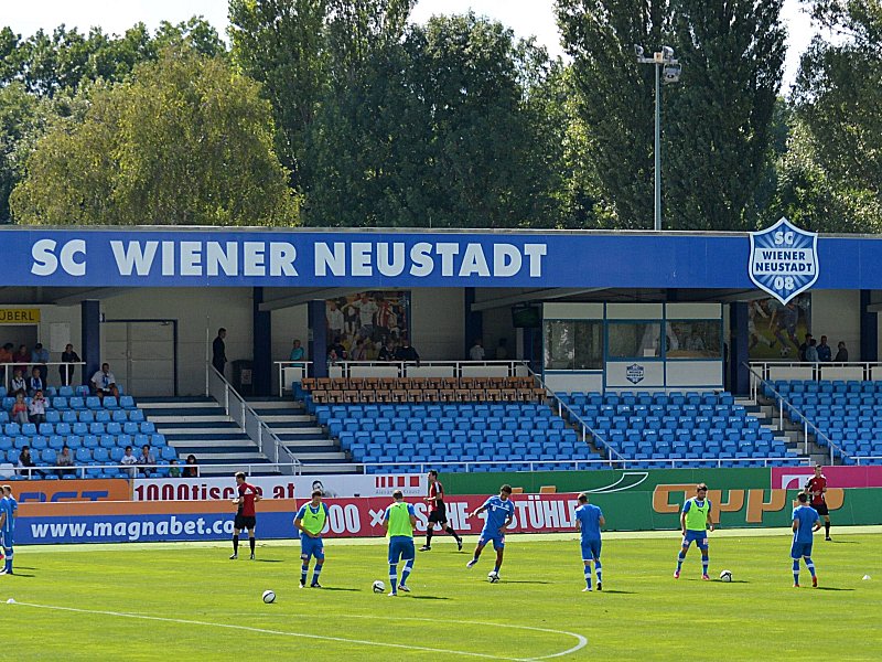 Nach der Verlosung mit einem kuriosen Namen: Das Stadion des SC Wiener Neustadt. 