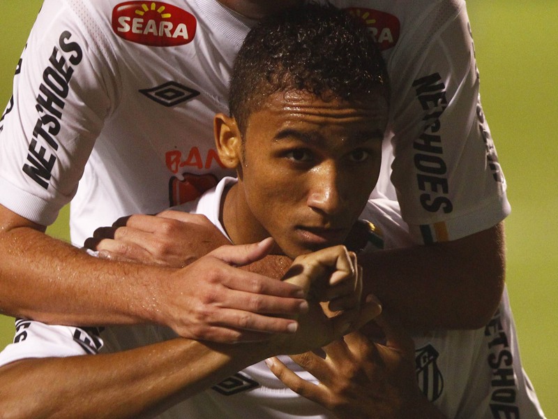 Von Titeltr&#228;ger zu Titeltr&#228;ger: Danilo wechselt vom FC Santos zum FC Porto.