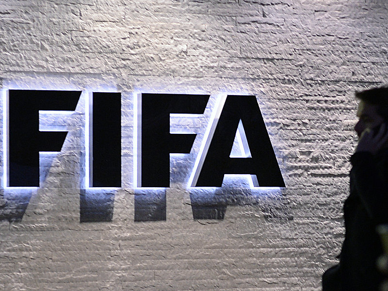 Bestimmt nun in Griechenland, wo es lang geht: Die FIFA.