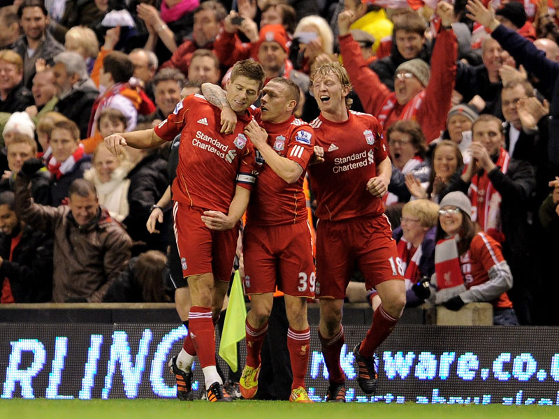 Auf nach Wembley! Gerrard (l.) und Bellamy (M.) schossen den FC Liverpool ins League-Cup-Finale.