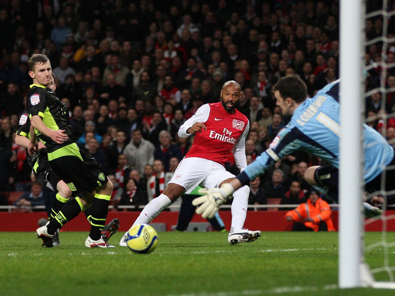 Arsenals Rekord-Torsch&#252;tze: Im Januar 2012 traf Thierry Henry bei seinem kurzen Gastspiel zweimal.