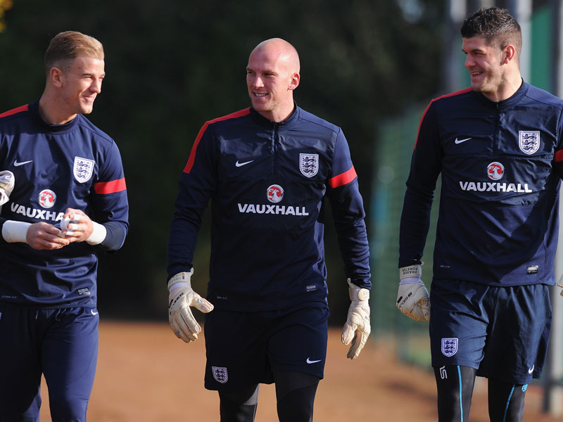 Zumindest am Freitag muss er einem seiner Konkurrenten weichen: Joe Hart mit John Ruddy und Fraser Forster (v.l.).