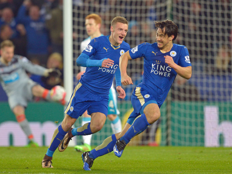 Jubellauf: Ex-Mainzer Shinji Okazaki hat Leicester City gegen Newcastle in F&#252;hrung gebracht.