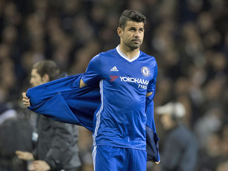 Stieg nicht in das Flugzeug gen Leicester: Angreifer Diego Costa flog aus dem Chelsea-Kader.