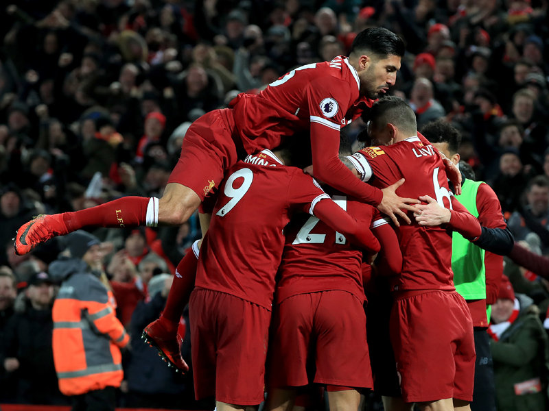 Drei Tore in neun Minuten: Liverpool feiert den Sieg im Topspiel gegen Manchester City.