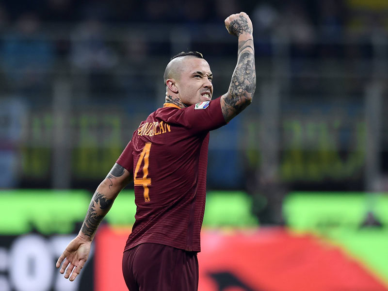 Der &quot;Ninja&quot; l&#228;sst die Muskeln spielen: Radja Nainggolan traf f&#252;r die Roma zweimal sehenswert.