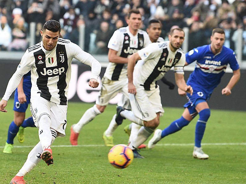 Sicher vom Punkt: Juves Cristiano Ronaldo trifft zum Sieg gegen Sampdoria.