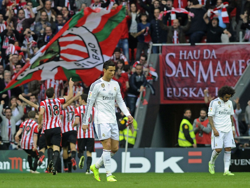 R&#252;ckschlag im Titelkampf: Cristiano Ronaldo (li.) und Real Madrid entt&#228;uschten in Bilbao.