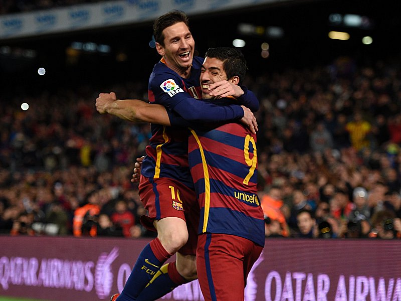 Protagonisten unter sich: Lionel Messi und Luis Suarez f&#252;hrten Barcelona zum Sieg. 