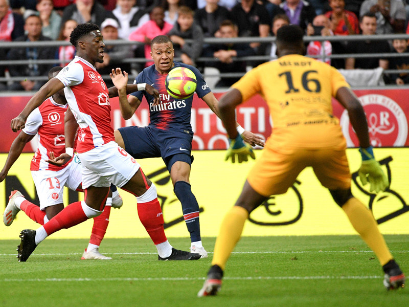 Niederlage zum Abschluss: Angreifer Kylian Mbapp&#233; und PSG verloren gegen Stade Reims. 