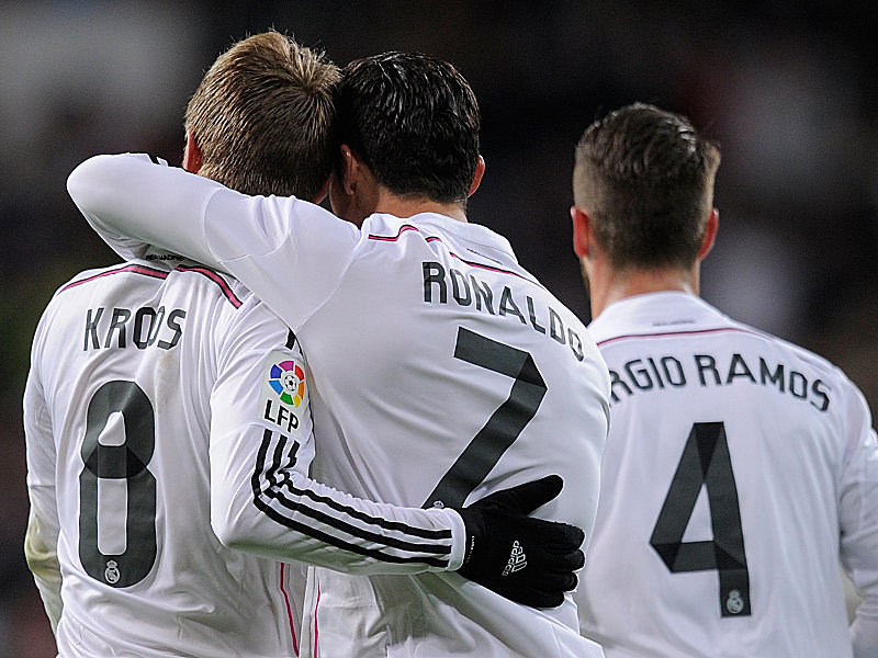 Real-Trio in der ESM-Elf: Tonio Kroos, Cristiano Ronaldo und Sergio Ramos.