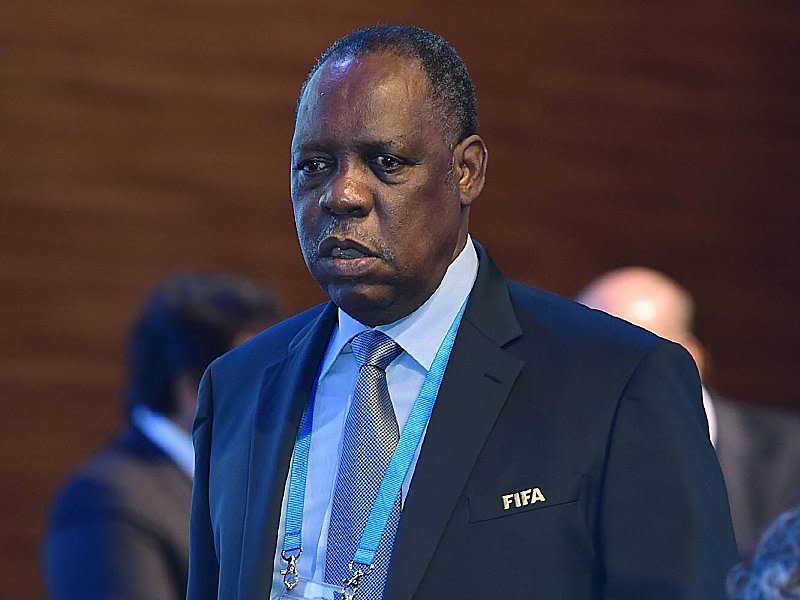 Hat einen neuen Gastgeber der Afrikameisterschaft gefunden: CAF-Pr&#228;sident Issa Hayatou.