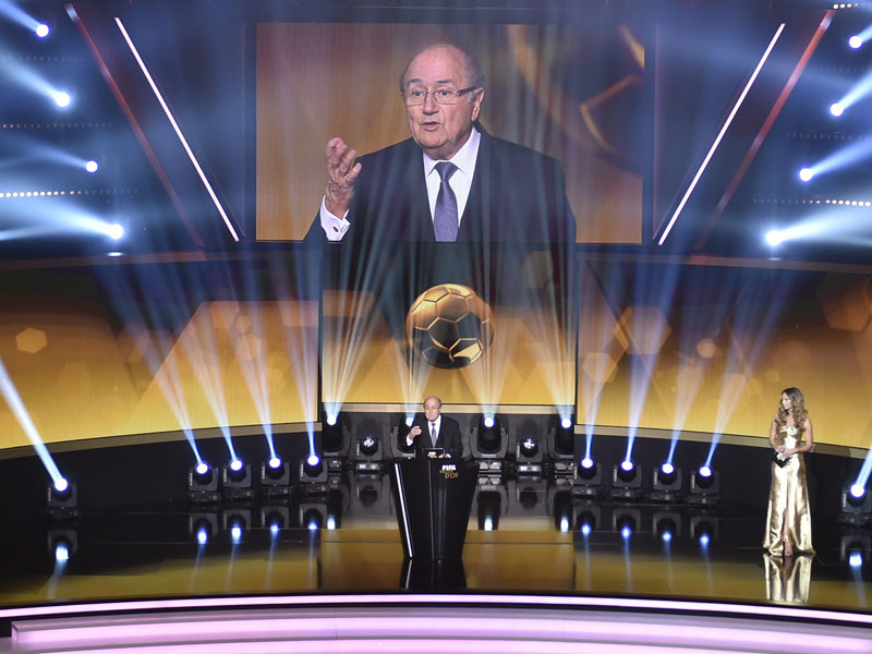 Will noch vier weitere Jahre im Rampenlicht stehen: FIFA-Pr&#228;sident Joseph S. Blatter.