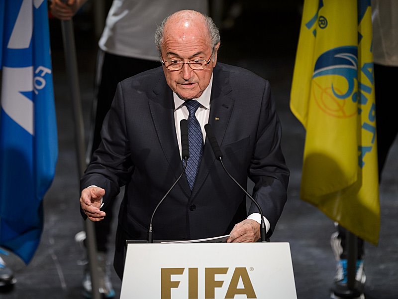 Joseph Blatter bei seiner Er&#246;ffnungsrede: &quot;Es geht um den Fu&#223;ball.&quot;