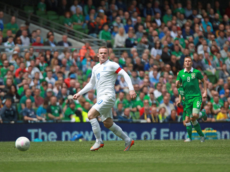 Nullnummer in Dublin: Englands Kapit&#228;n Wayne Rooney.