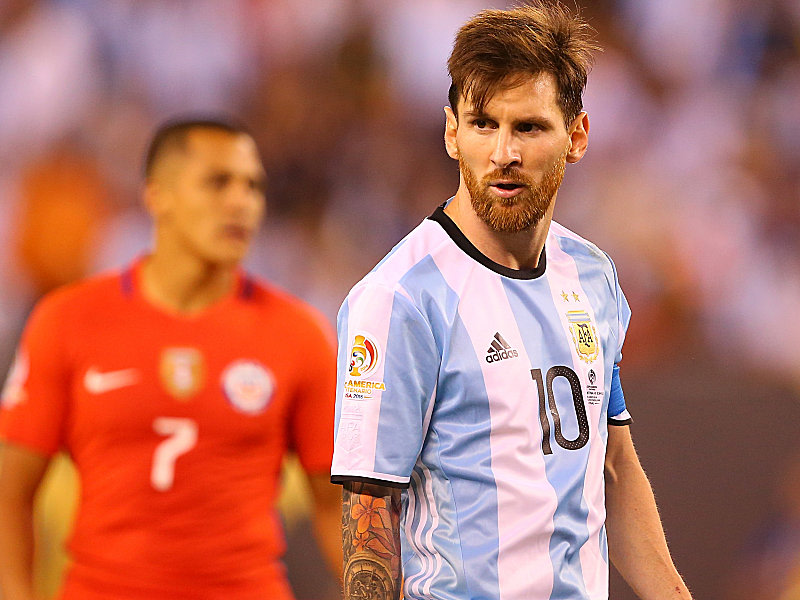 Geht ungekr&#246;nt von Bord: Lionel Messi bleibt mit Argentinien ohne wichtigen Titel.