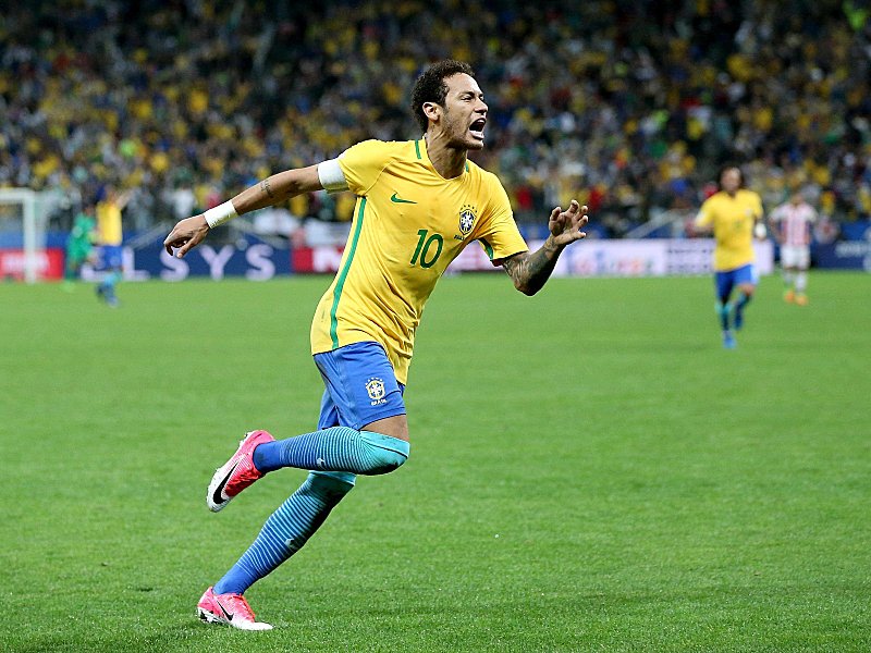 Von Barcelona nach Paris nach Brasilien zur Nationalmannschaft: Neymar bleibt Thema.