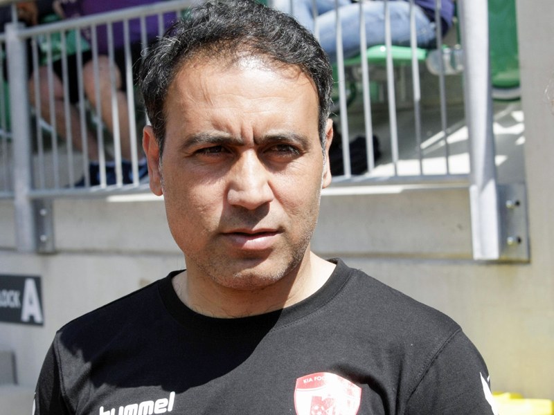 Kritisierte den iranischen Verband wegen des Ausschluss von zwei Spielern: Mehdi Mahdavikia.