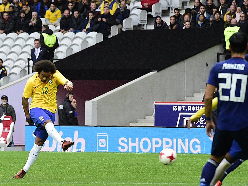 Traumtor in den Winkel: Marcelo erzielte das 2:0 f&#252;r Brasilien.
