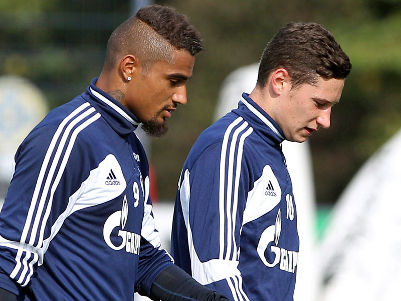 An Boatengs linker Seite: Julian Draxler hat seine Rolle bei Schalke akzeptiert.