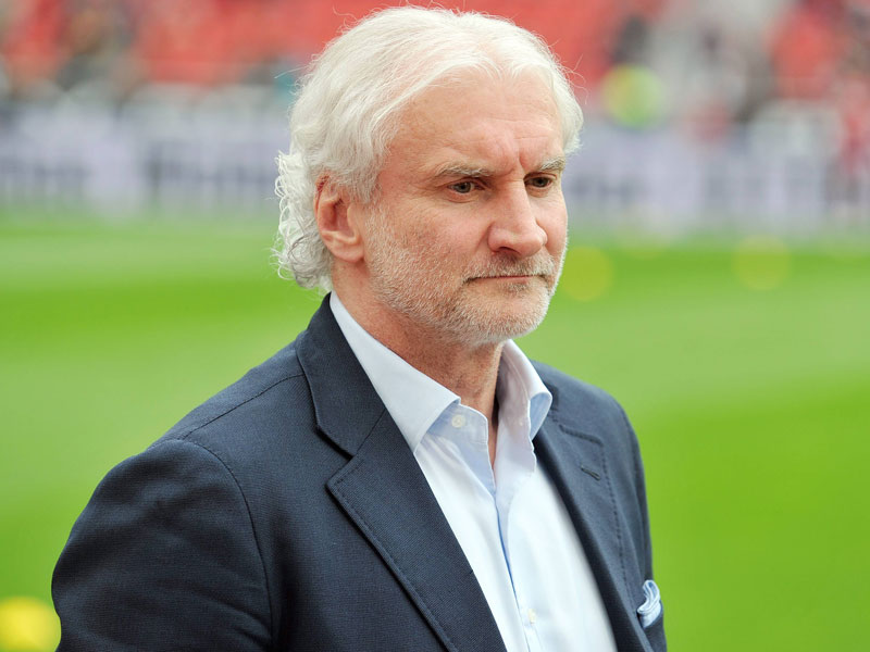 F&#252;r Leverkusens Sportchef Rudi V&#246;ller ist die Partie gegen Kopenhagen das Spiel der Hinrunde.