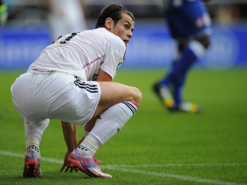 Es zwickt im Ges&#228;&#223;: Gareth Bale verpasst deshalb die Spiele gegen Liverpool und Barcelona.
