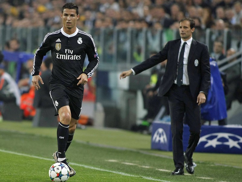 Der Respekt vor Cristiano Ronaldo (vorne) ist bei Juve-Coach Massimiliano Allegri gro&#223;.