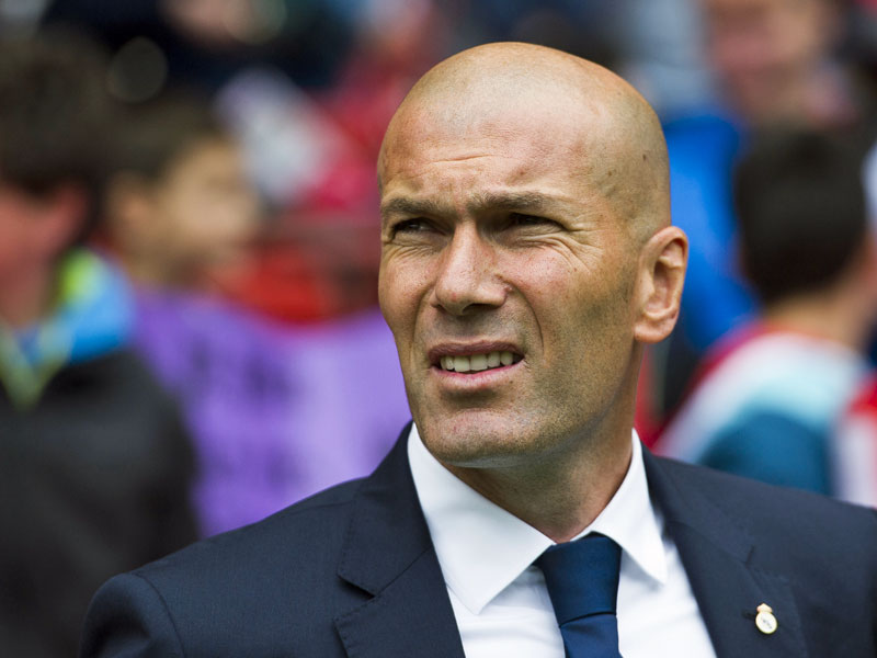 &quot;Er hat es verdient zu spielen - wie alle anderen auch&quot;: Real-Coach Zinedine Zidane lie&#223; die Bale-Vertretung offen.