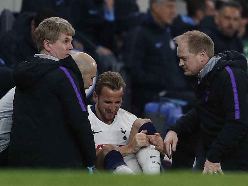 Musste runter - und scheint sich schwerer verletzt zu haben: Spurs-Star Harry Kane.