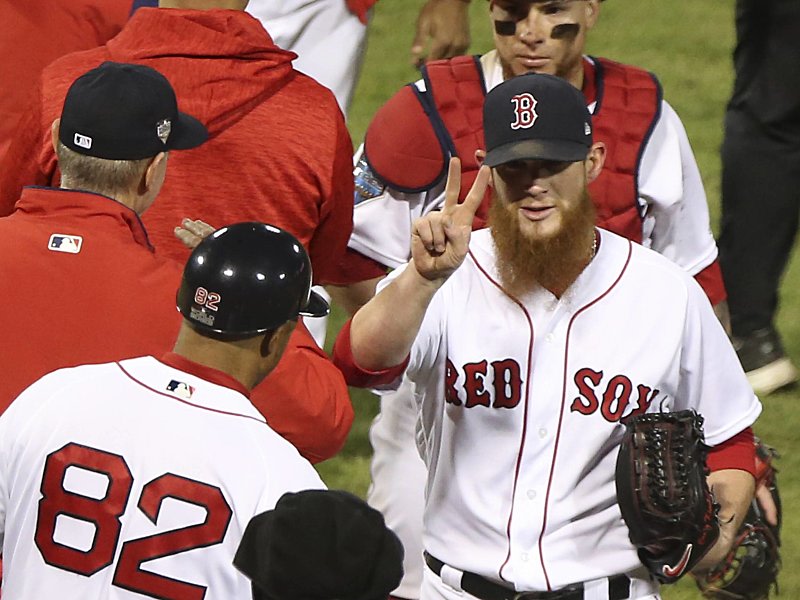 Zweiter Sieg im zweiten Spiel: Craig Kimbrel zeigt es an.