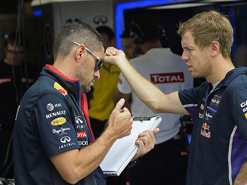 Sorgenvolle Miene: Sebastian Vettel ist derzeit kein ernsthafter Konkurrent im Titelkampf.