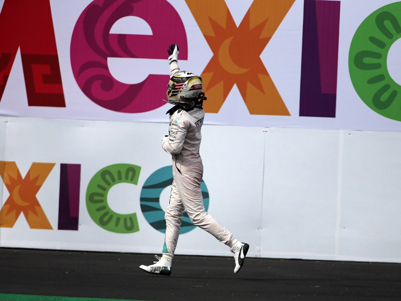 Der f&#252;nfte Streich? Mercedes-Pilot Lewis Hamilton kann sich in Mexiko erneut zum Weltmeister kr&#246;nen. 