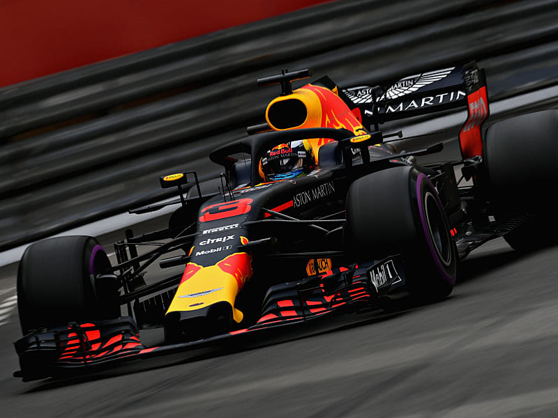 Daniel Ricciardo startet als erster und endet als erster. Vettel und Hamilton fahren auf die Pl&#228;tze.