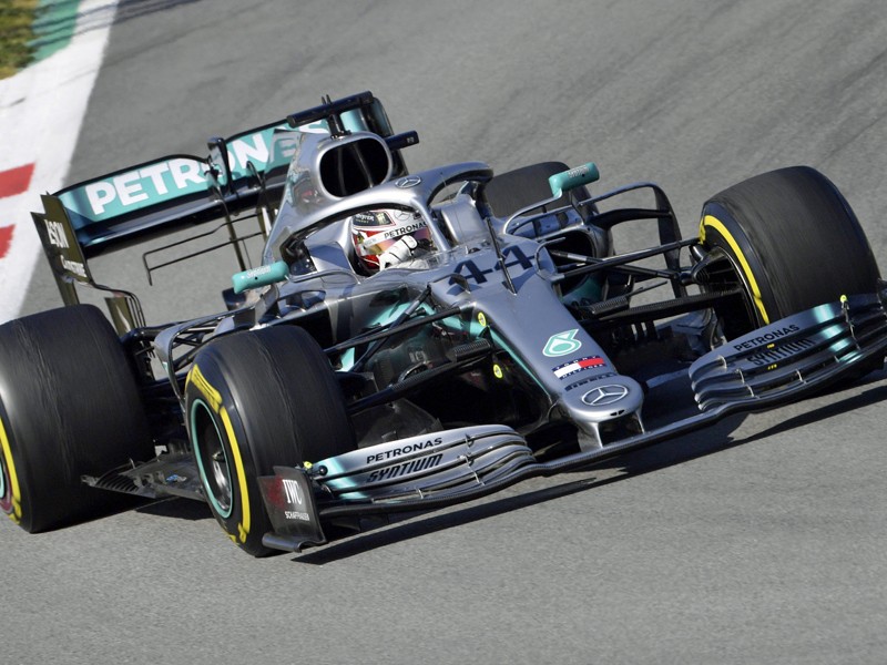 Geht als Titelverteidiger im Mercedes an den Start: Der f&#252;nfmalige Weltmeister Lewis Hamilton. 
