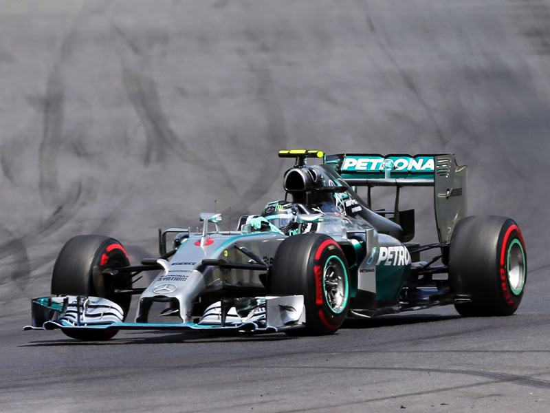 Dritter Saisonsieg: Mercedes-Pilot Nico Rosberg baut seine F&#252;hrung in der Gesamtwertung aus.  