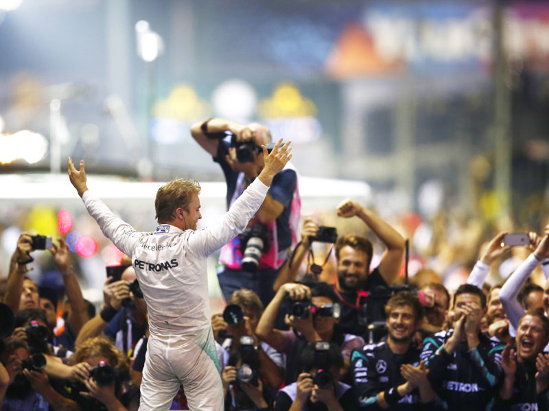 Fuhr im 200. Formel-1-Rennen zur WM-F&#252;hrung: Nico Rosberg in Singapur.