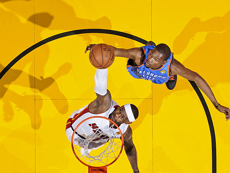 Wie im Vorjahr sieht es gut aus f&#252;r die Heat: Zieht LeBron James diesmal durch oder gelingt Kevin Durant die Wende?