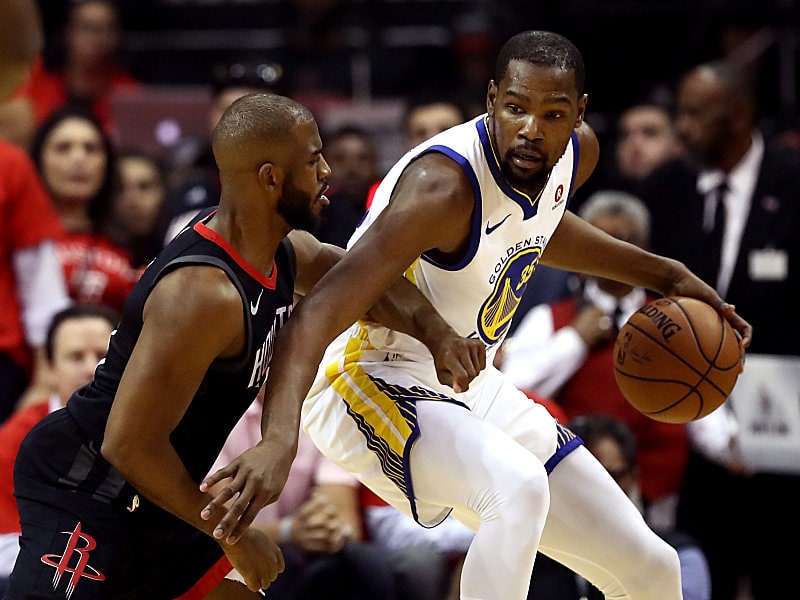 Als vorgezogenes Finale betitelt: Paul (l.) und Durant trafen in den Western Conference Finals aufeinander. Die Warriors setzten sich nach sieben Spielen durch.