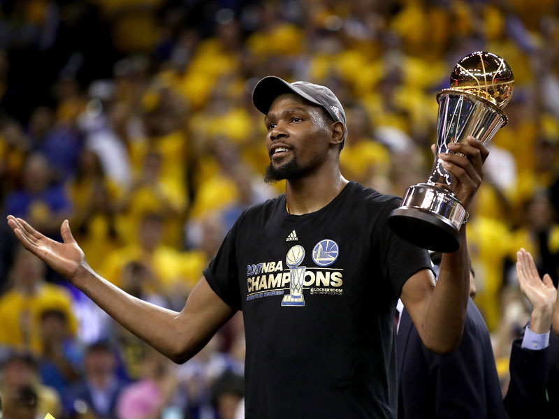 Logischer Gewinner des &quot;Bill Russell NBA Finals Most Valuable Player Award&quot;: Kevin Durant.