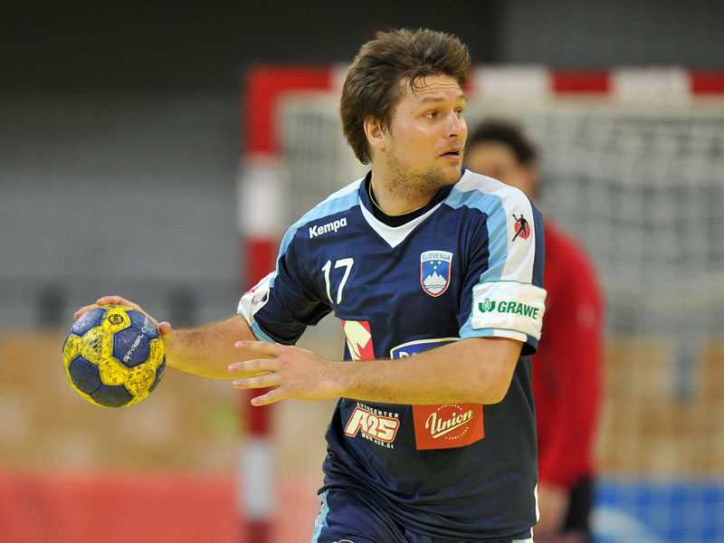 Bezjak spätestens ab 2013 im SCMDress Handball kicker