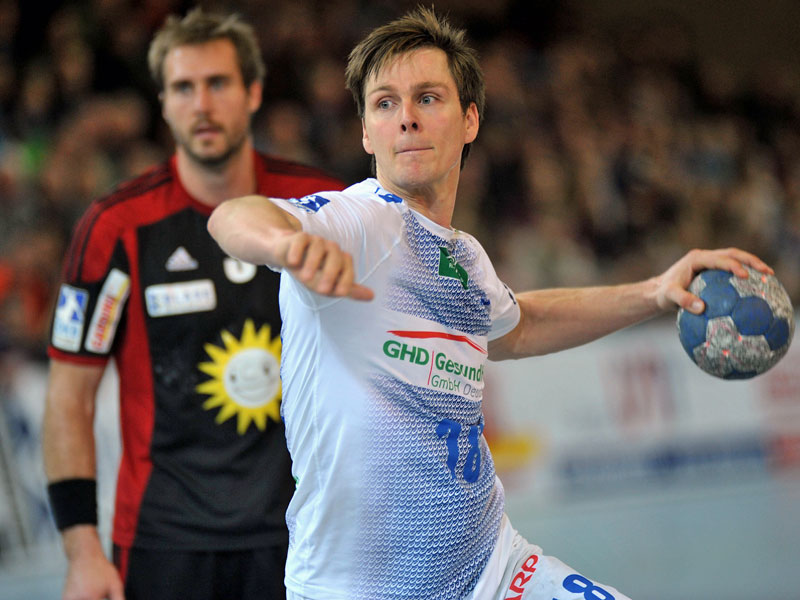An der Wurfhand verletzt: HSV-Star Hans Lindberg f&#228;llt l&#228;nger aus.