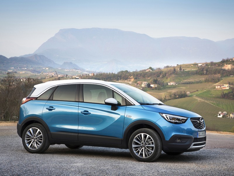 Opel Crossland X: Auch das kleinste SUV der Marke agiert jetzt weitgehend abgasbefreit.