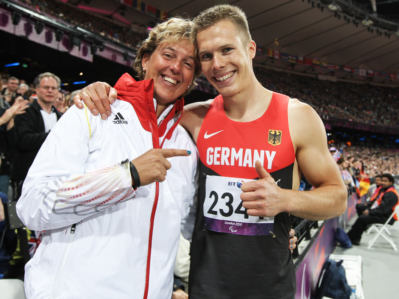 Holten schon 2012 in London gemeinsam Gold: Trainerin Steffi Nerius und Weitspringer Markus Rehm. 