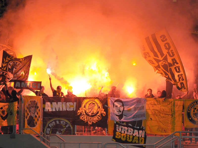 Feuerwerk im Berner Block