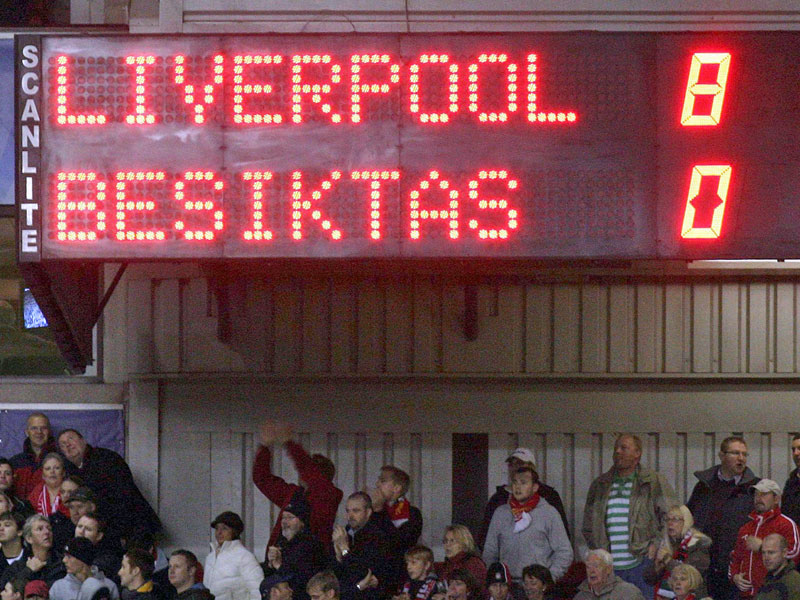 Am 6. November 2007 gewinnt Liverpool in der Champions League gegen Besiktas mit 8:0. 