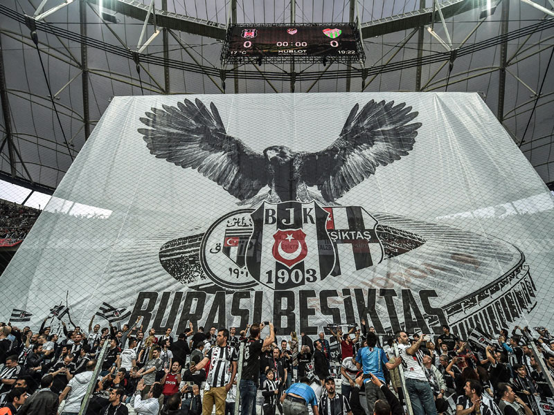 Besiktas empfing geb&#252;hrend die Mannschaft.