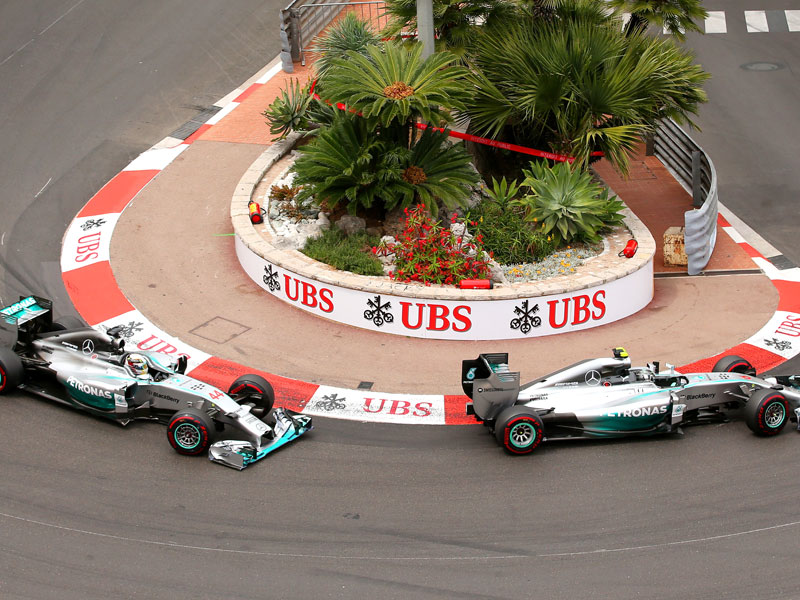 Im F&#252;rstentum bricht der Krach offen aus: Der zweitplatzierte Hamilton k&#252;ndigt Sieger Rosberg die Freundschaft.