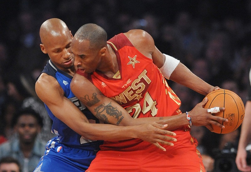 Ray Allen beschattet Kobe Bryant