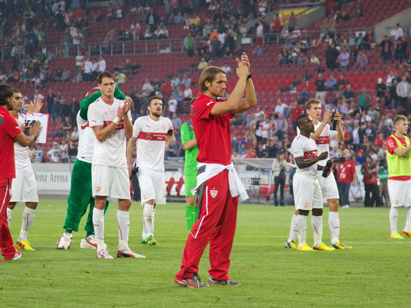 Europapokal-Aus perfekt: Thomas Schneider und der VfB Stuttgart sind donnerstagabends 2013/14 nur Zuschauer.