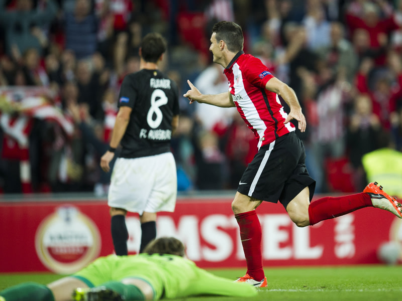Der doppelte Torschütze beim Jubel: Bilbaos Aduriz.